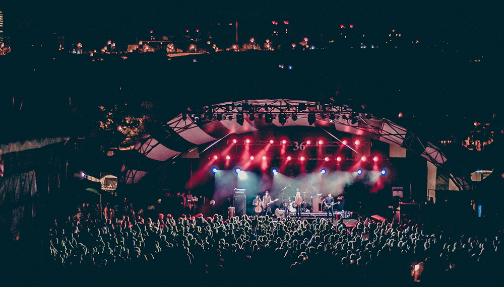 night concert at ampitheatre